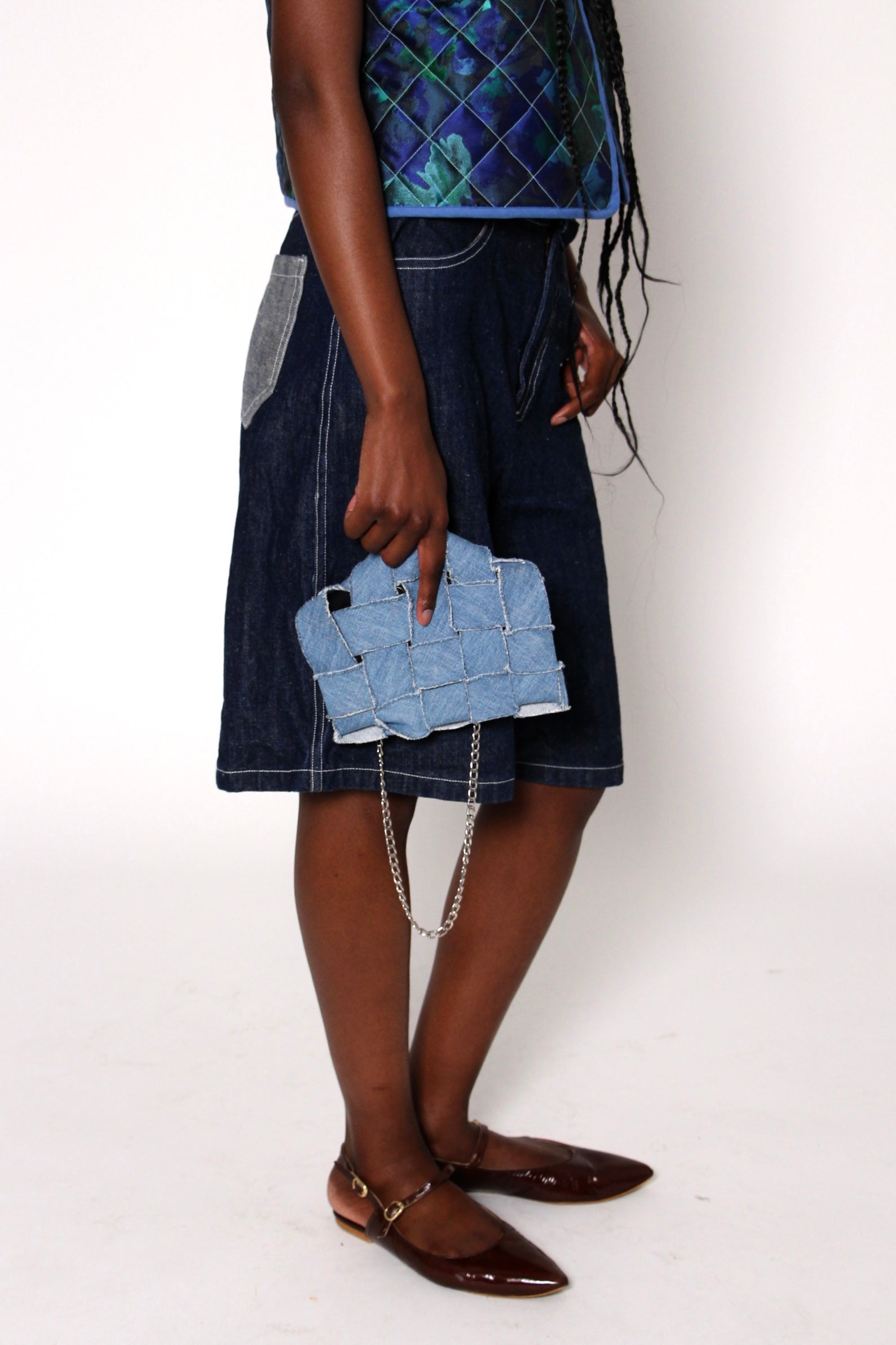 Sac en denim croisé effet destroy